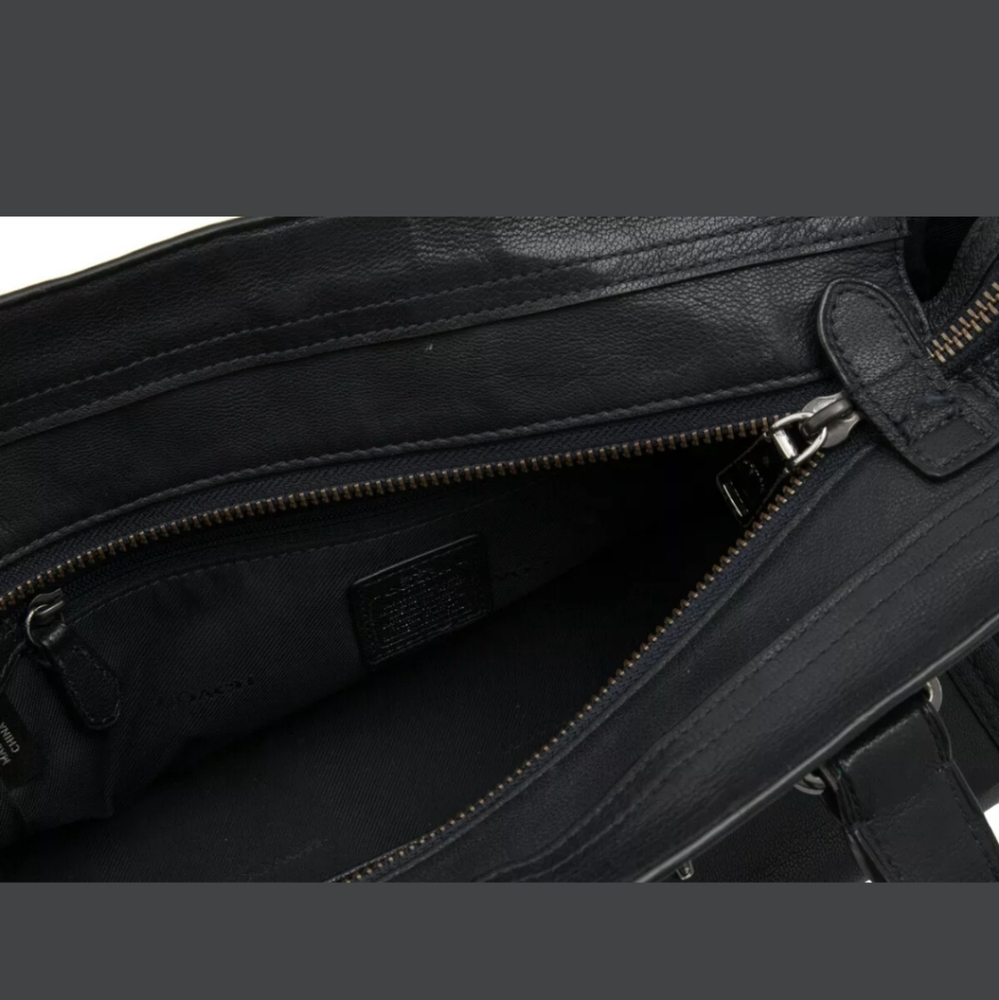 Coach Swagger Handbag - Picture 3 of 6